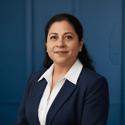 Linda Molina